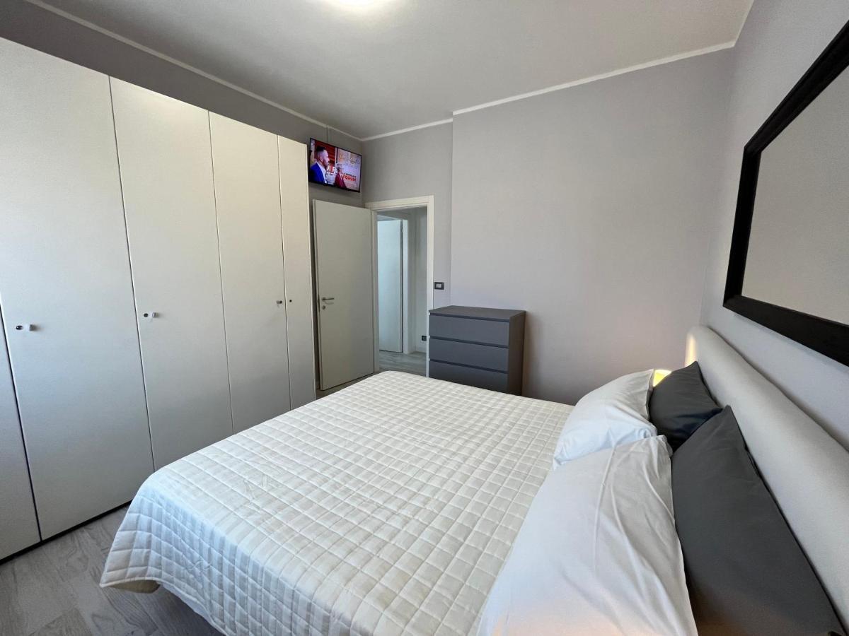 Residenza Al Sogno - On Lake Garda Cavaion Veronese Bagian luar foto